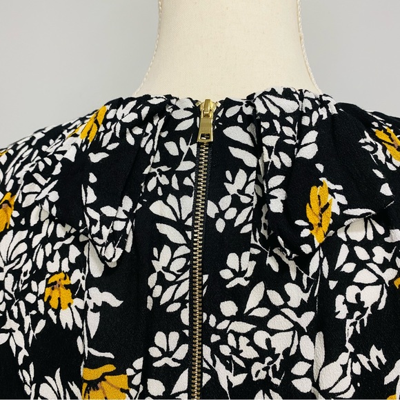 FRNCH Small/Medium Black Gold Floral Crepe Blouse Back Zipper Fairycore Cottage - Picture 6 of 16